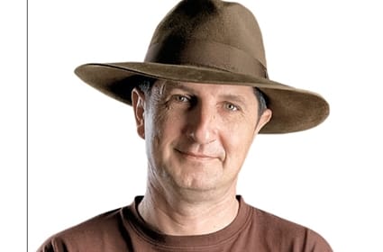 Анте Томић – Приказ књиге „Небеска дворишта“ – Часопис НИН