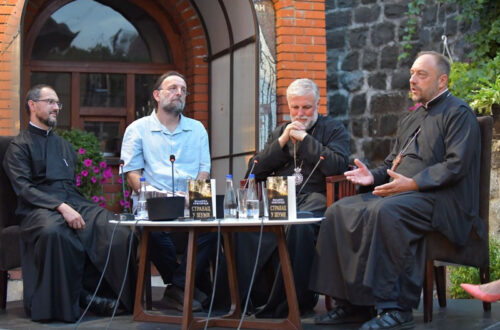 Промоција књиге Владике Григорија ,,Странац у шуми” у Рашки